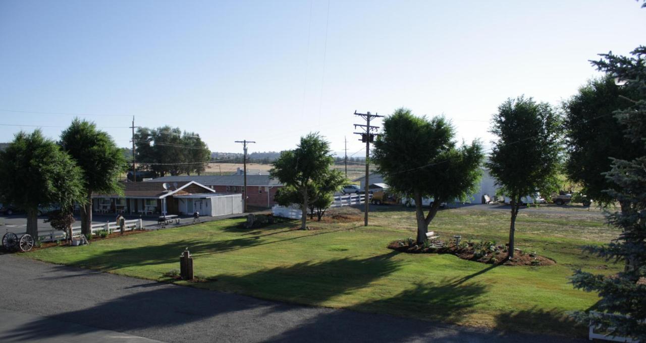Rim Rock Motel อัลทูราส ภายนอก รูปภาพ