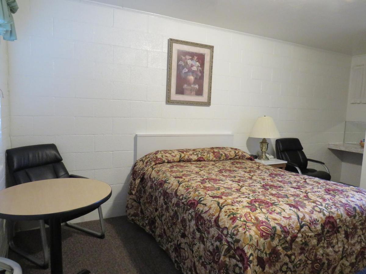 Rim Rock Motel อัลทูราส ภายนอก รูปภาพ